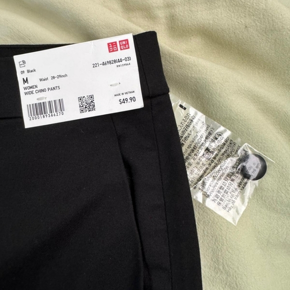 Uniqlo women Wide Chino Pant - Picture 7 of 9